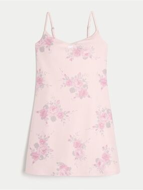 Hollister women’s Floral active dress with shorts underneath- Pink